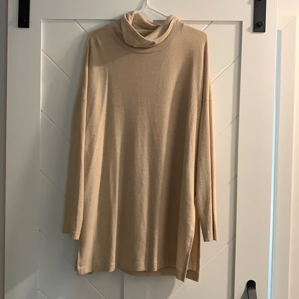 Turtle neck sweater